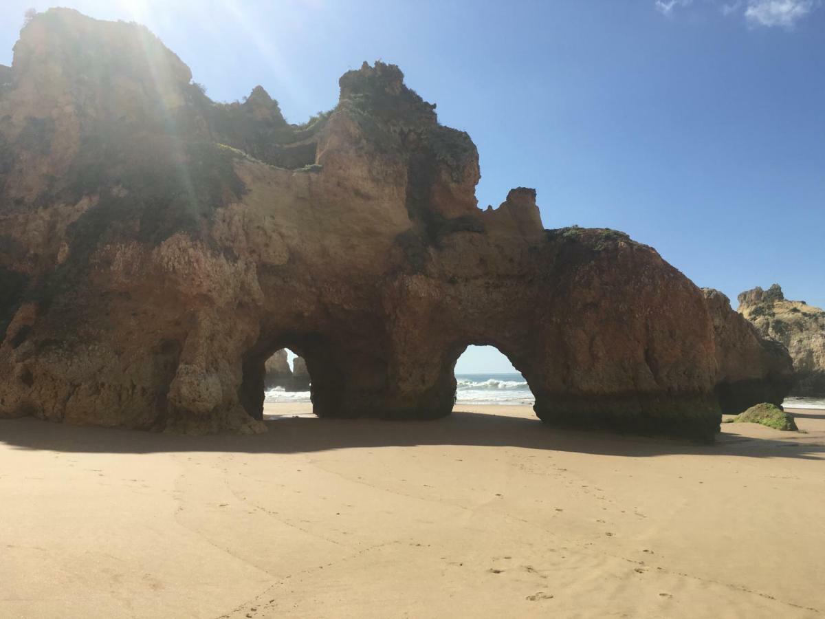 بورتيماو Beach Front At Praia Da Rocha المظهر الخارجي الصورة